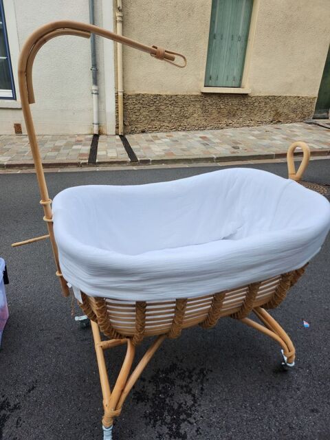 berceau rotin enfant 220 Rambouillet (78)