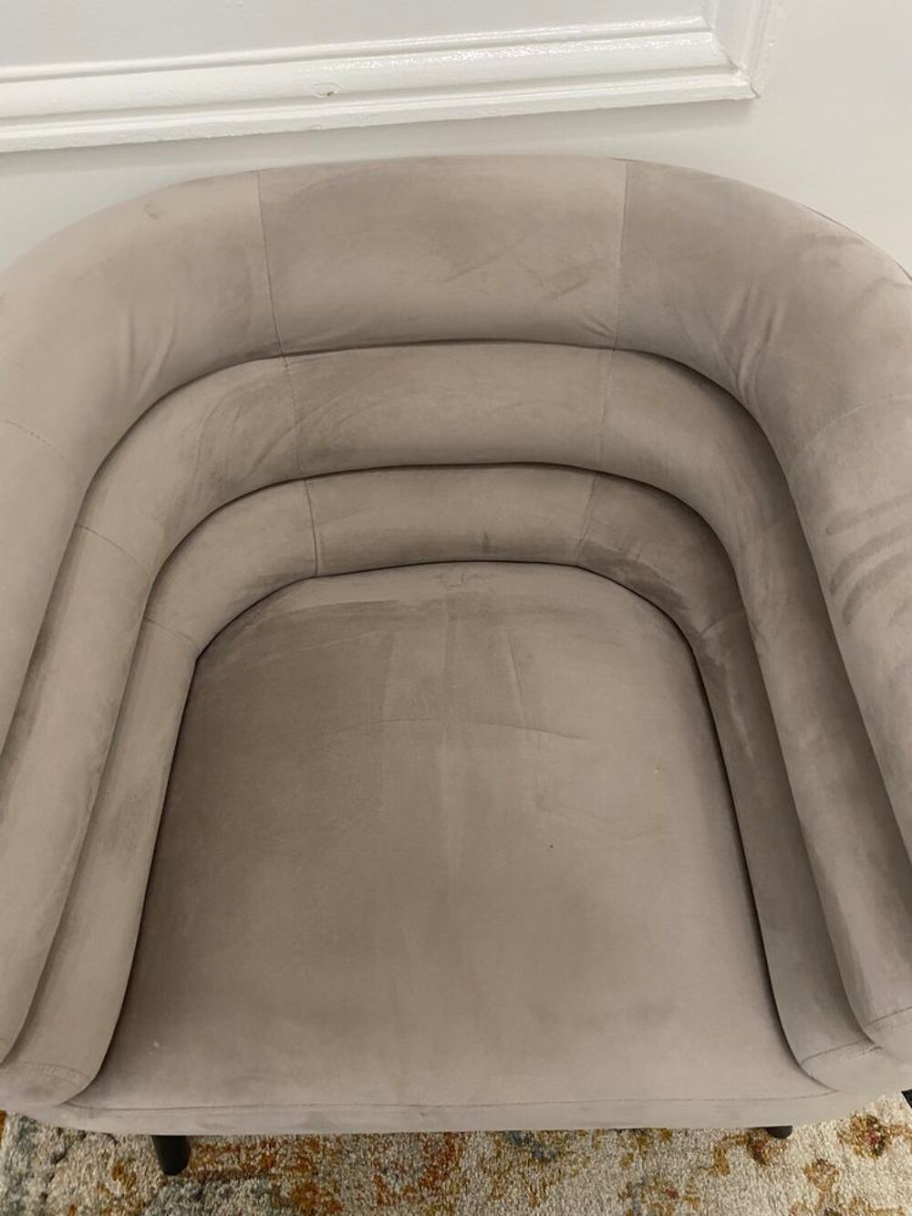 Lot de deux deux fauteuils en velour gris Meubles