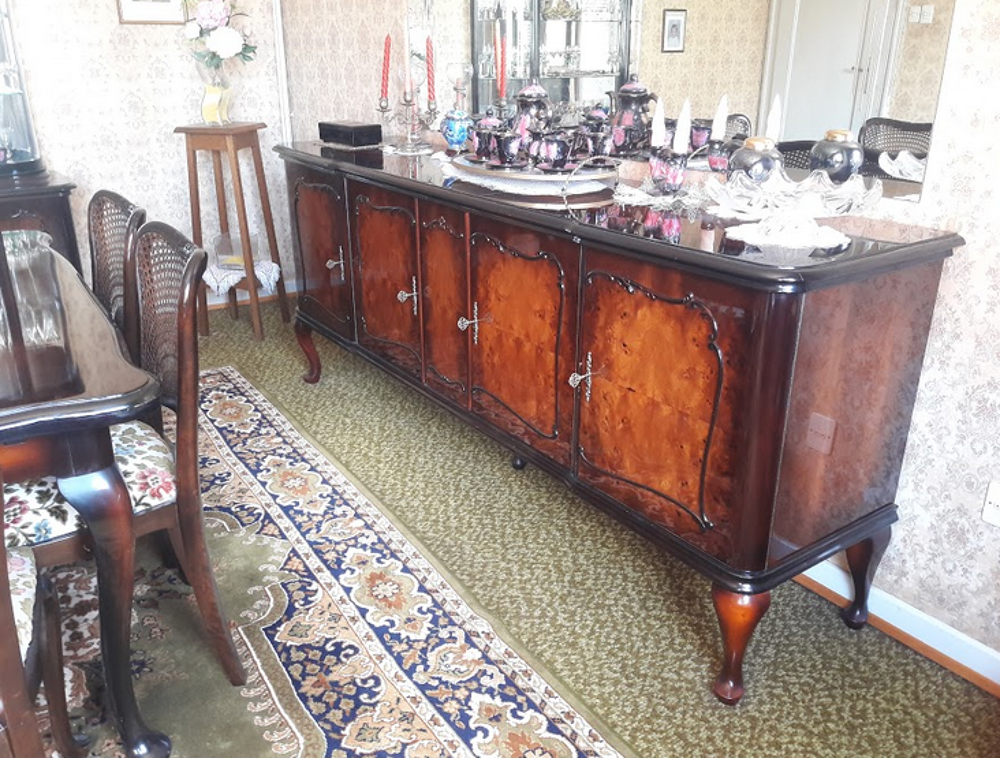 Belle salle &agrave; manger Style Chippendale ann&eacute;es 50 Meubles