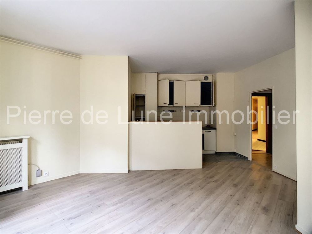 Appartement a louer  - 2 pièce(s) - 52.59 m2 - Surfyn