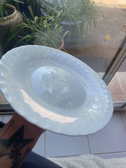 Lot de 20 assiettes Arcopal blanc - Mod�le Trianon - Vintage 10 Mougins (06)