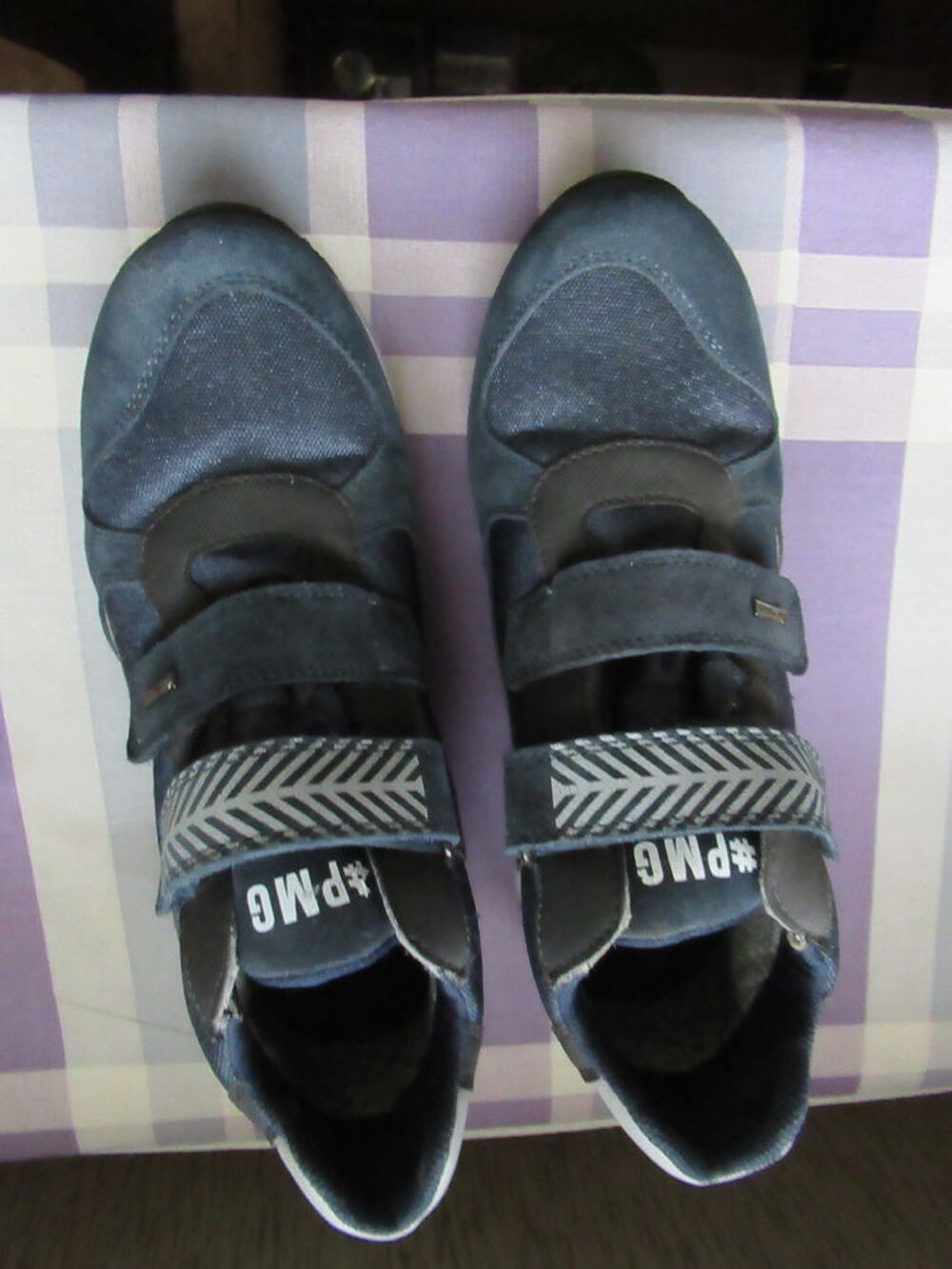 Chaussures Baskets Primigi Goretex pointure 39 Chaussures