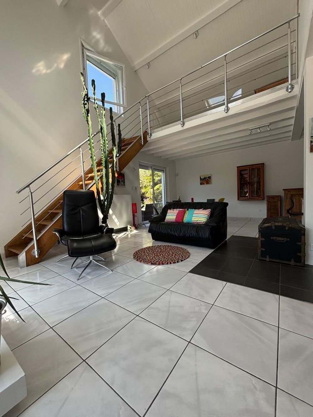 Maison 10 pièces 220 m² · à Ceyssac · 220 m² · 519 000 €