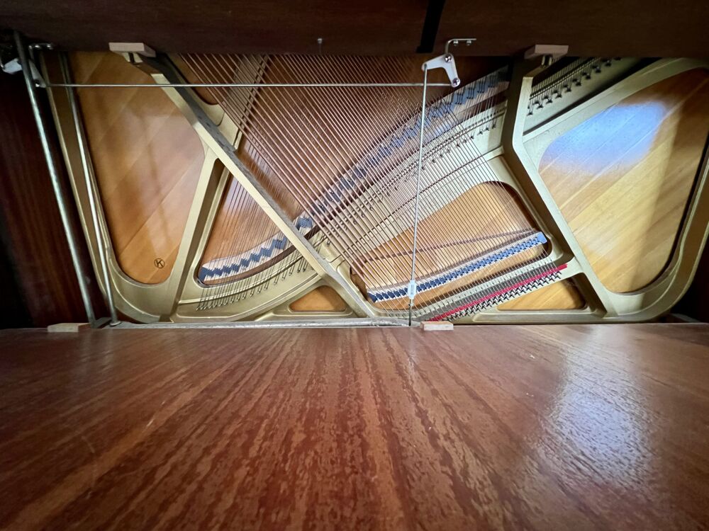 Piano droit Yamaha Instruments de musique
