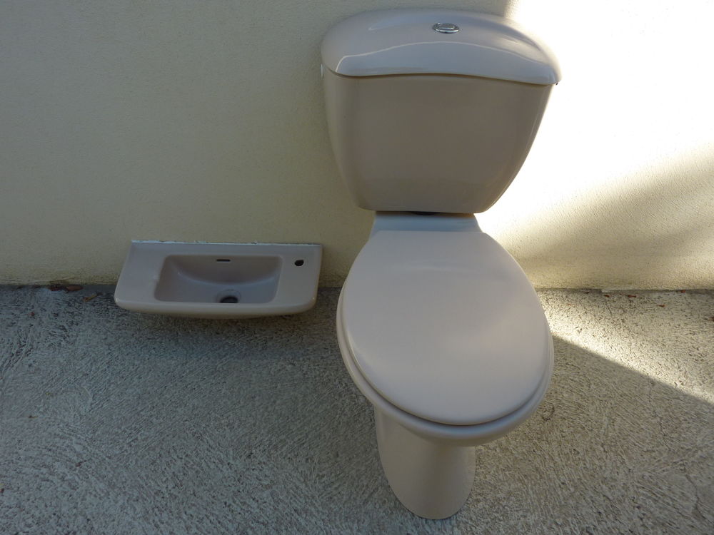 Lot lavabo+ lave main vintage Meubles