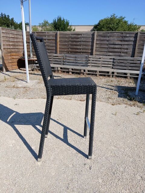 chaises hautes bar ou autres 15 84270 Vedène