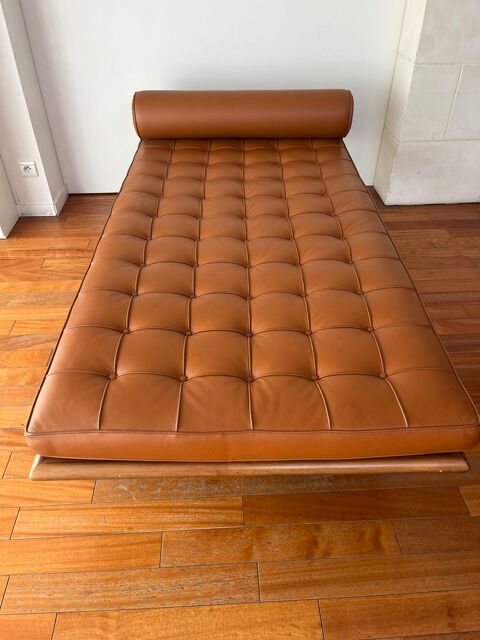 LIT DE JOUR BARCELONA - KNOLL 9000 Tours (37)