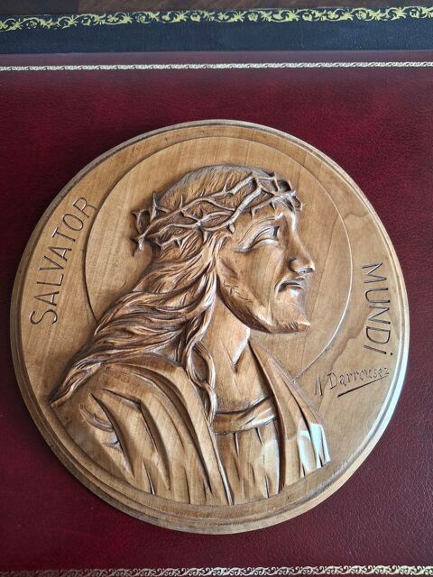 Bois sculpt� monoxyle sign� Christ sauveur du monde 55 Vichy (03)