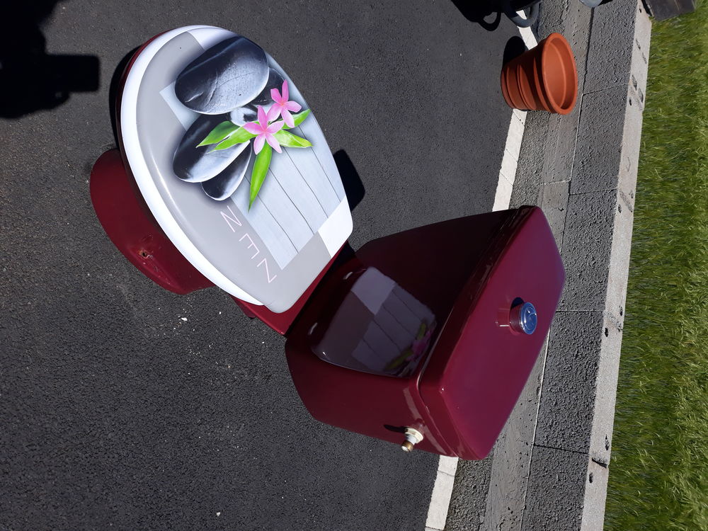 ENSEMBLE TOILETTES WC. Meubles
