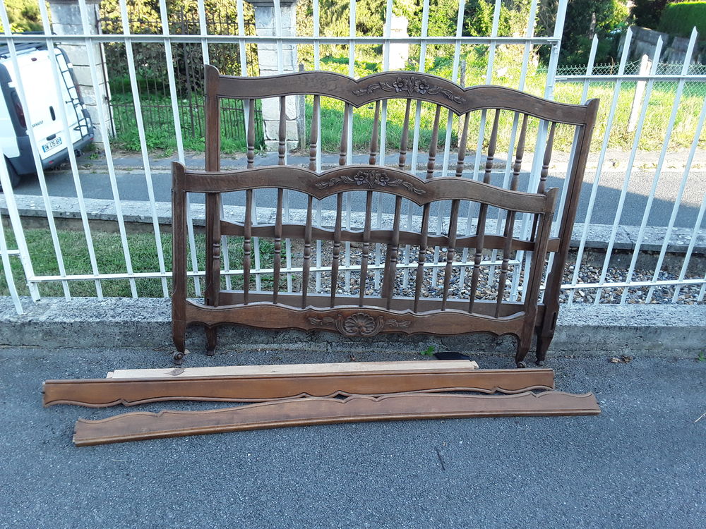 BOIS DE LIT 140 X 190 CM Meubles
