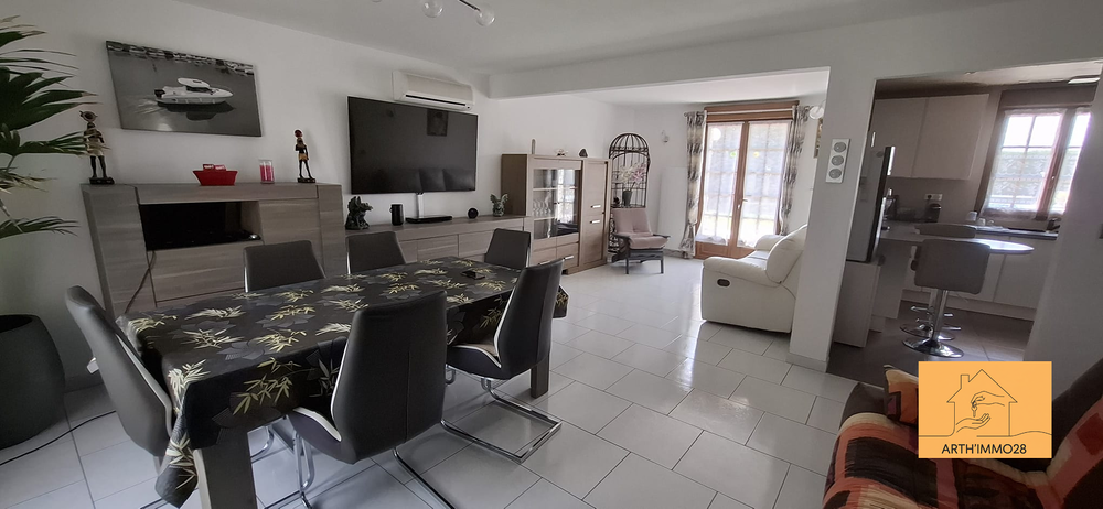 Vente Maison 🏡 Maison Familiale avec Piscine à Craches (78) Craches