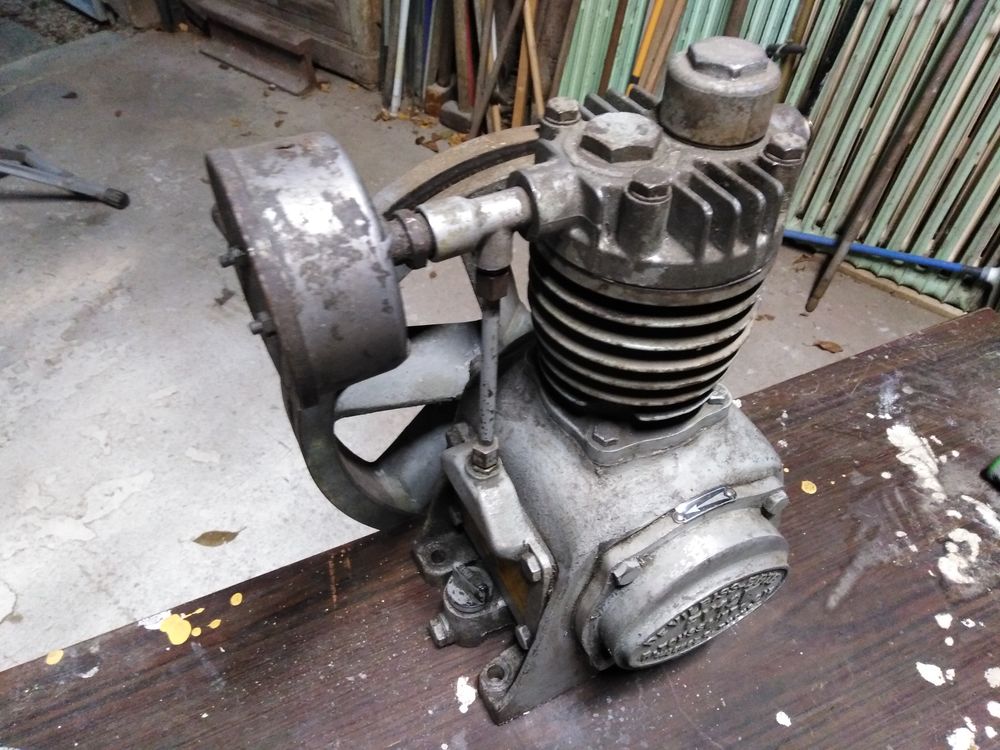 t&ecirc;te compresseur Bricolage