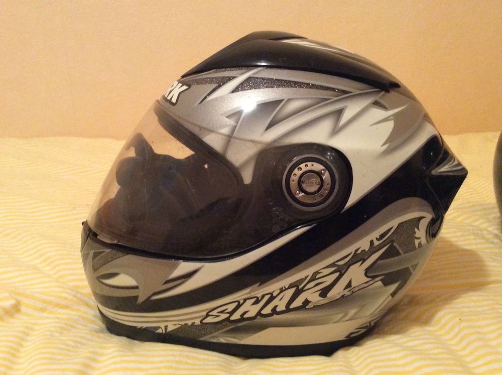 casque Vêtements