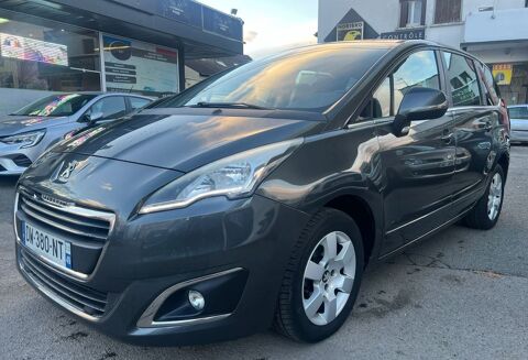 Peugeot 5008 1.6 HDi 115ch FAP BVM6 Style 7pl 2014 occasion Magnanville 78200