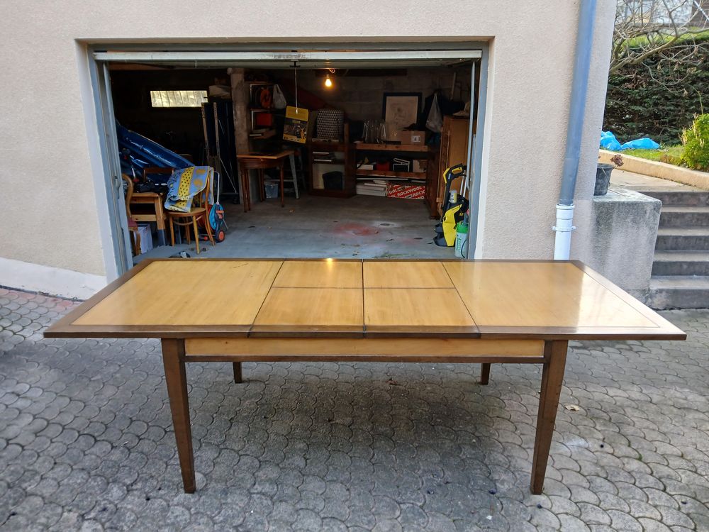 Table &agrave; manger Meubles