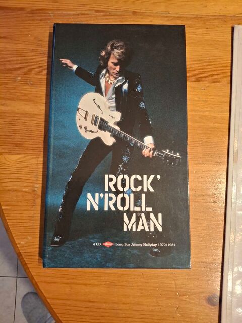 COFFRET CD JOHNNY 15 Bouray-sur-Juine (91)