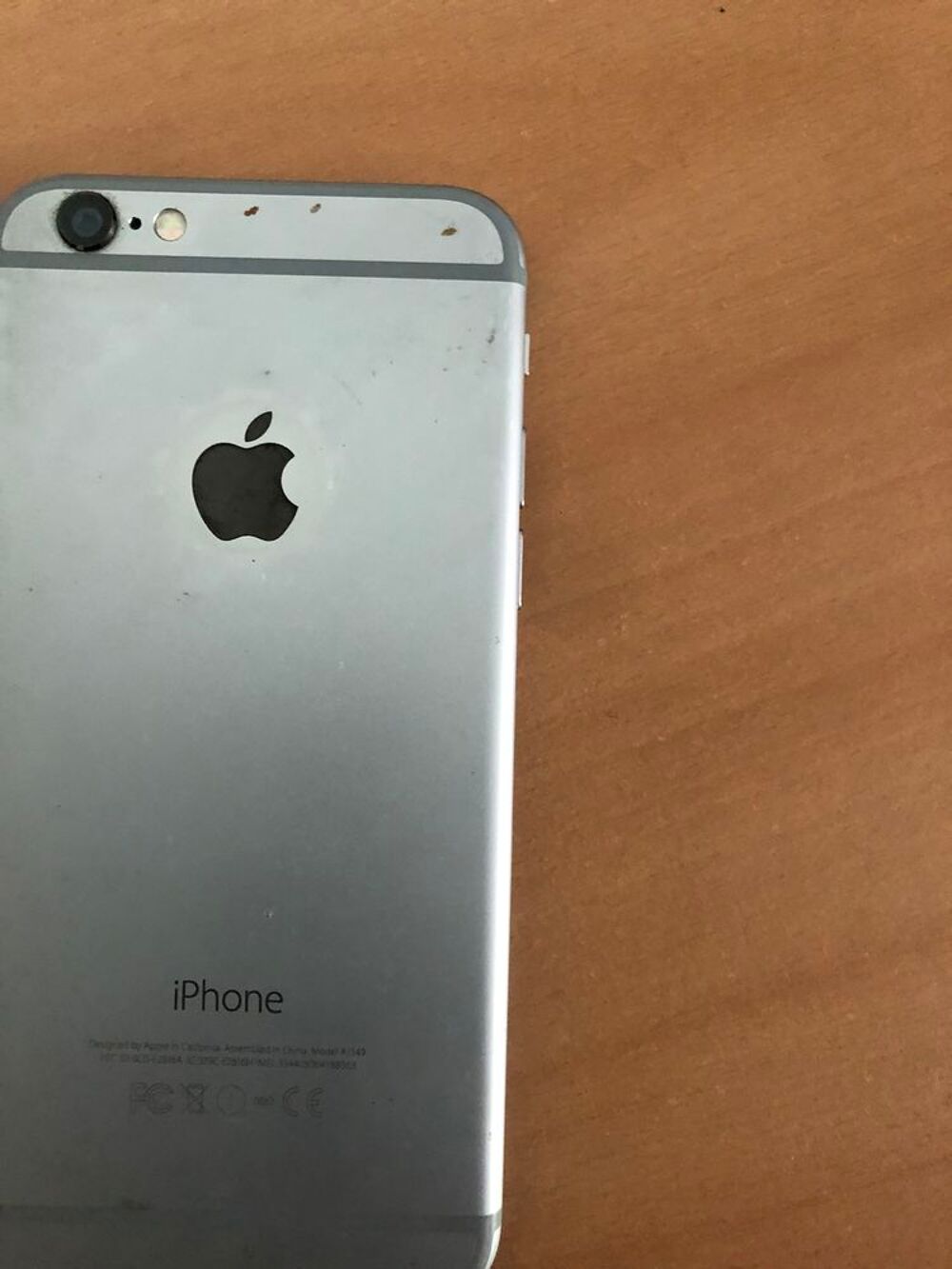 iPhone 8 64g Téléphones et tablettes