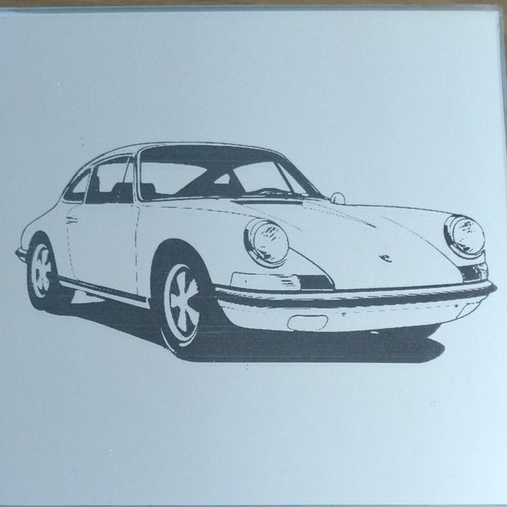 Gravure laser - Porsche 911 grav&eacute;e sur miroir Décoration