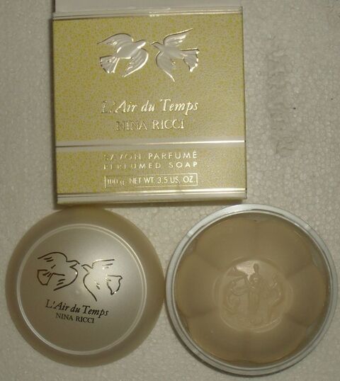 Nina Ricci L'Air du Temps Savons parfum�s vintage 100g NEUF 40 Montreuil (93)
