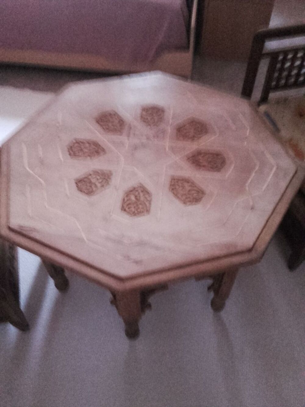 1 table th&eacute; &amp; 2 fauteuils style mauresque Meubles