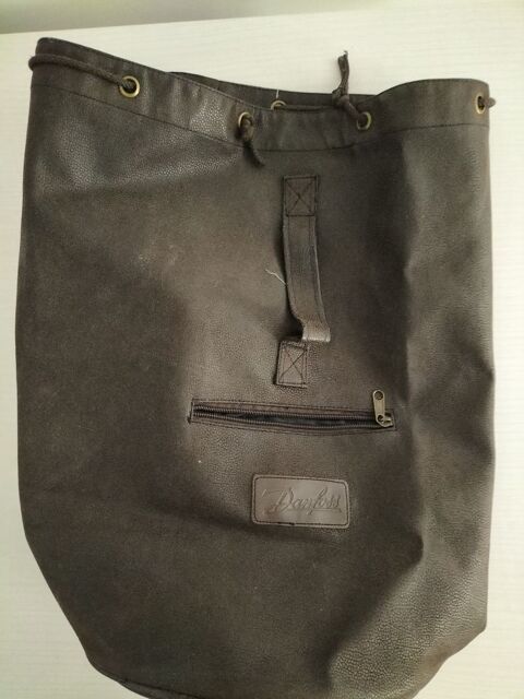 Sac a dos bandoulière de marque ''douglas'' 60 Lunel (34)