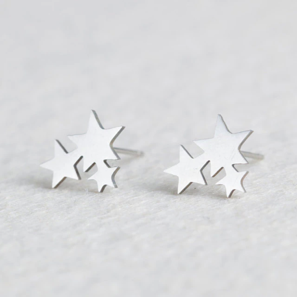BOUCLE D OREILLE 3 ETOILES Bijoux et montres