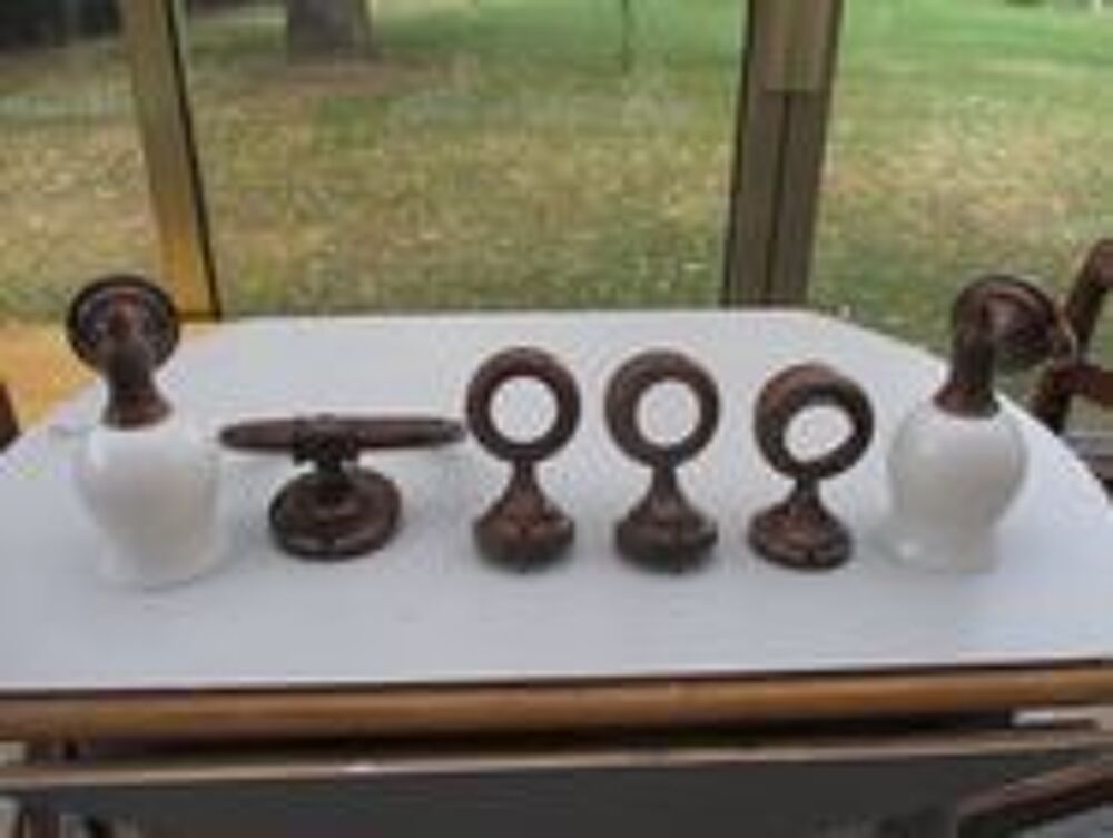 Tr&egrave;s grand miroir neuf tour bois dor&eacute; Meubles