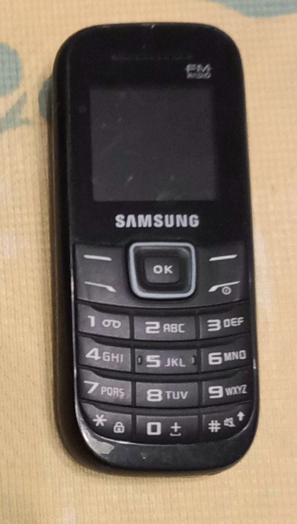 Samsung GT-E1205Y T�l�phones et tablettes