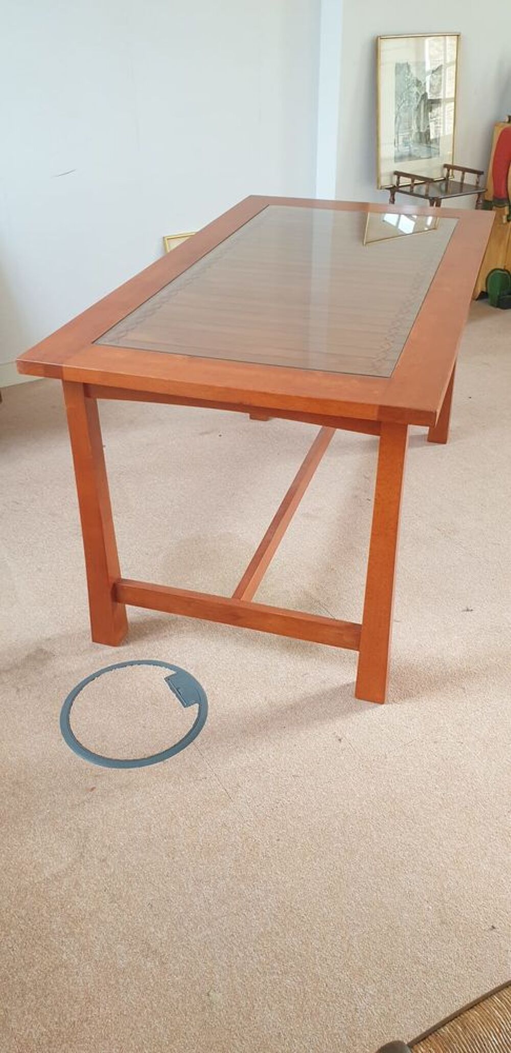 Bonjour 3 belle table brad&eacute; a saisir 27 euros Meubles