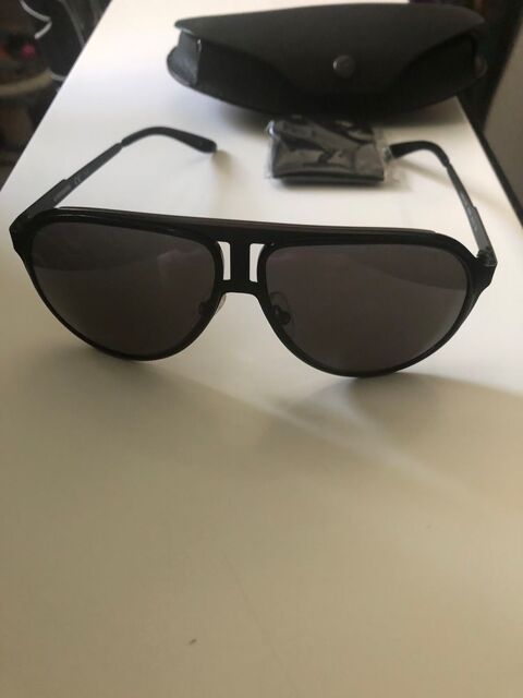 LUNETTES DE SOLEIL MARQUE CARRERA 25 Antibes (06)