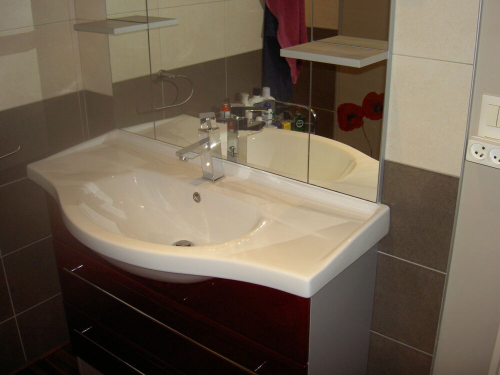 MEUBLE DE SALLE DE BAINS Meubles