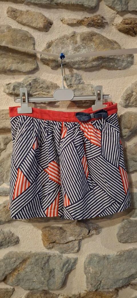 Jupe rouge et bleu marine marque Ohlala taille 8 ans 5 Villiers (86)