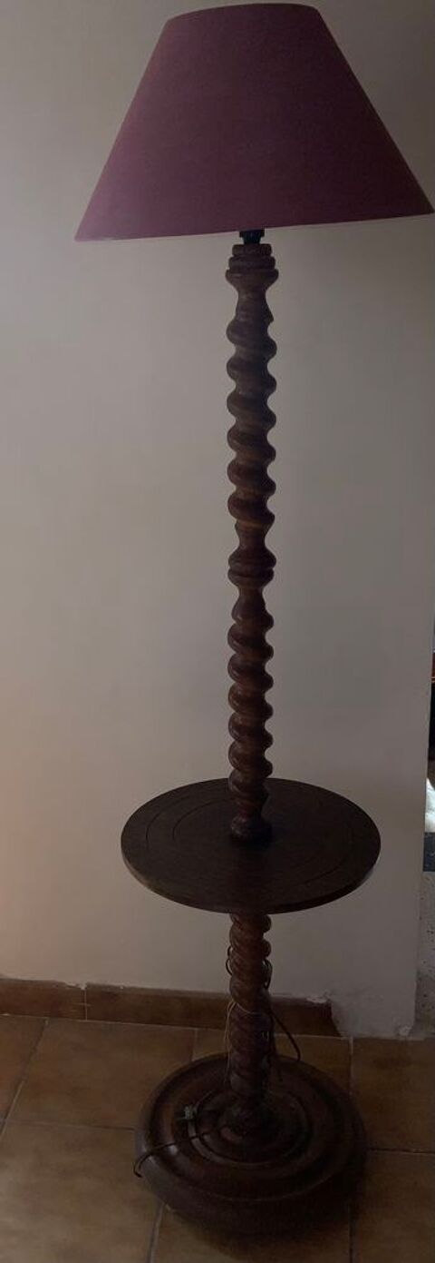 Lampe de salon sur pieds 12 Annonay (07)