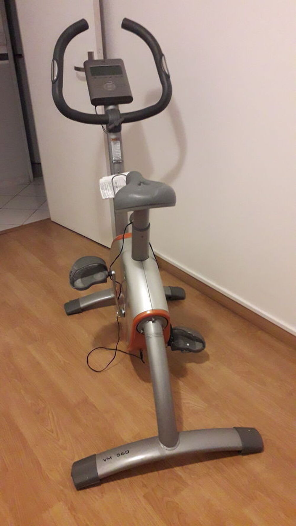 Domyos vm 560 shop prix neuf