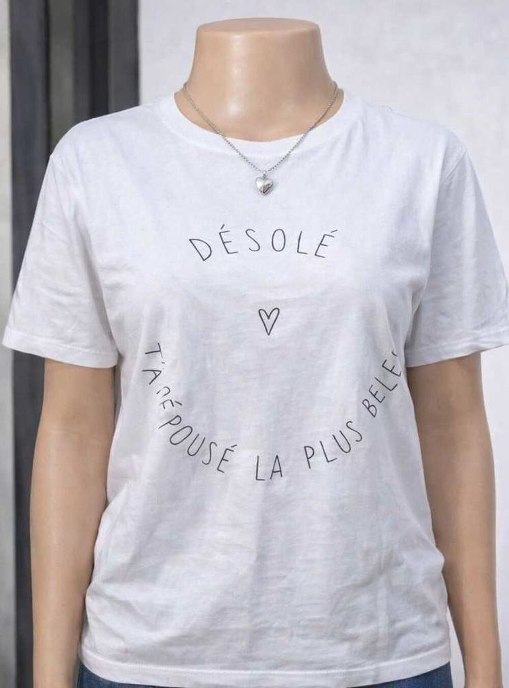 t-shirt Vêtements