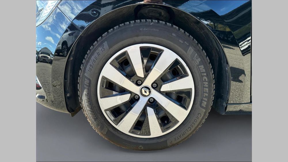 Clio V Clio E-Tech full hybrid 145 Equilibre 2023 occasion 38140 Rives