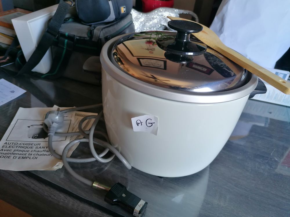 Auto cuiseur &agrave; riz
Cuisine