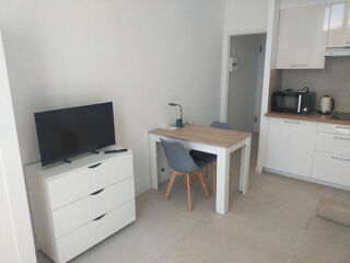  Appartement à louer 1 pièce 19 m²