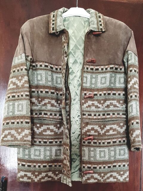 Manteau  capuche en laine et crote de cuir 75 Marignane (13)