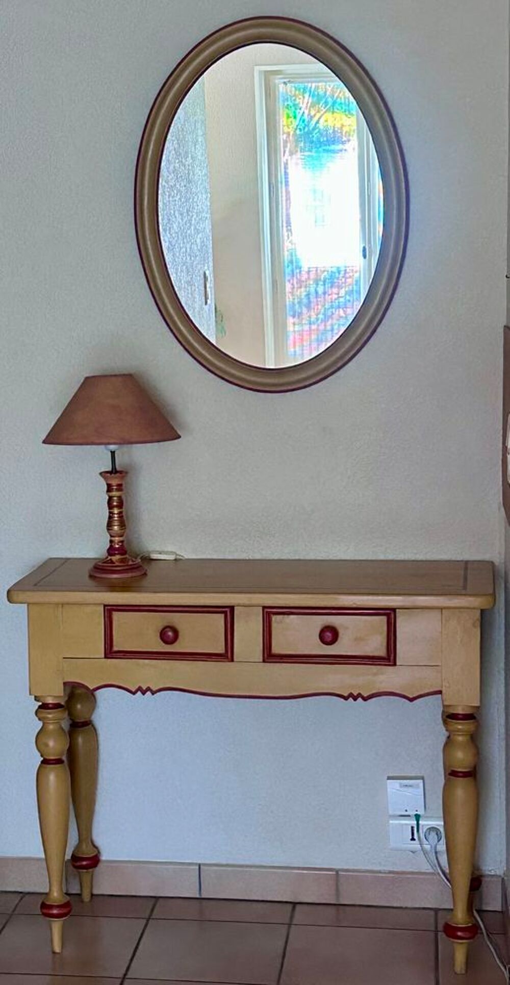 Ensemble commode et miroir ovale, style campagnard Meubles
