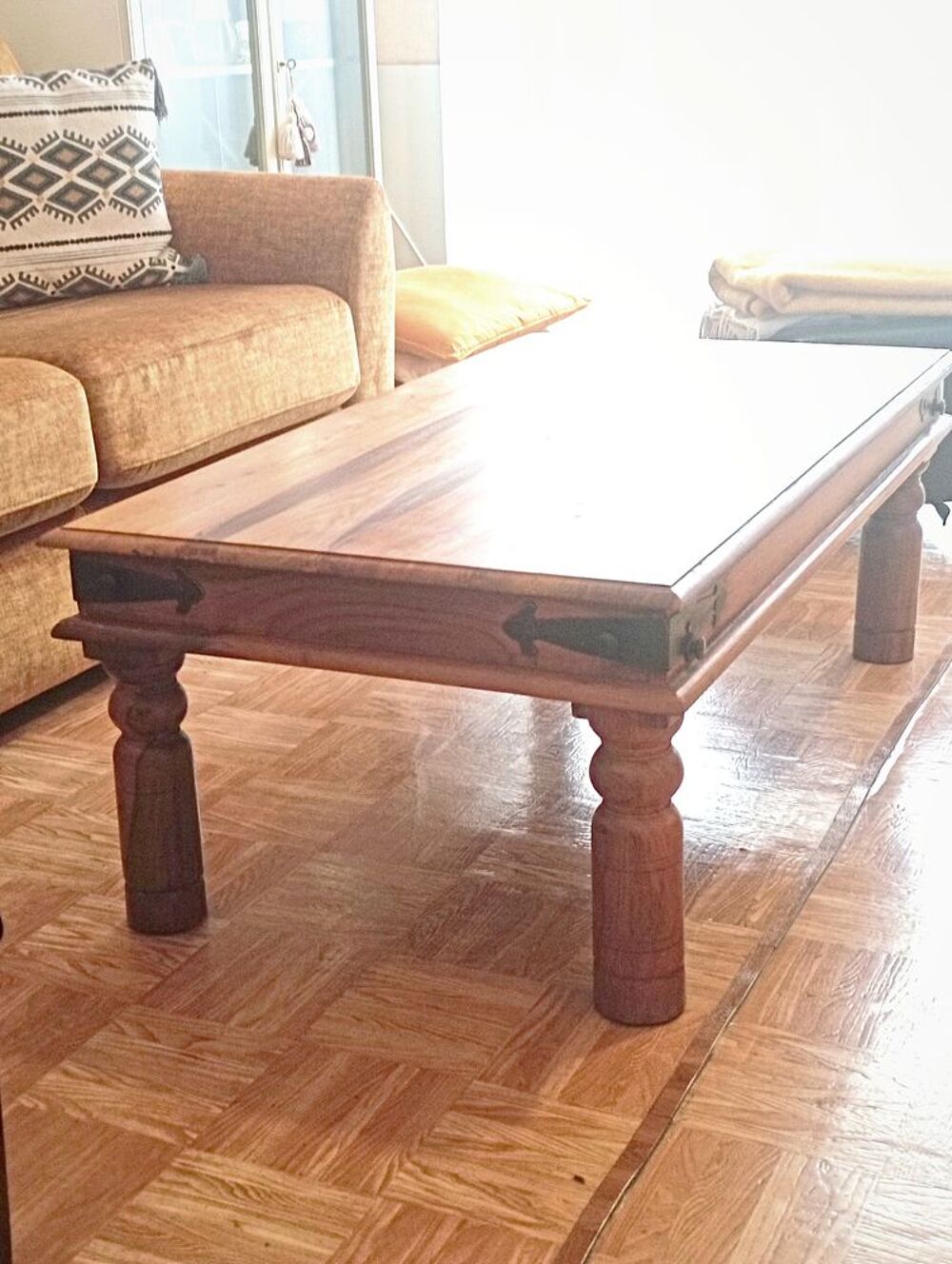 Table basse en bois massif Maisons du Monde Meubles