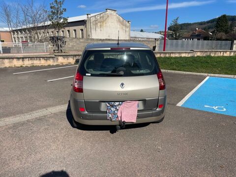 Renault Sc&eacute;nic II Scenic 1.9 dCi 125 FAP Euro 4 Luxe Privil&egrave;ge 2006 occasion Chauffailles 71170