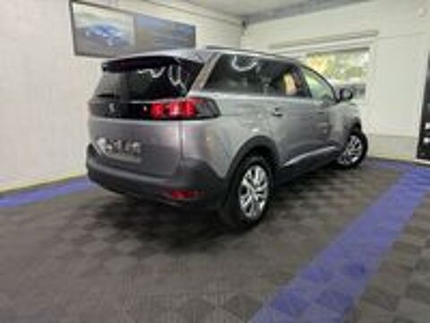 5008 BlueHDi 130ch S&S EAT8 Style 2022 occasion 69120 Vaulx-en-Velin