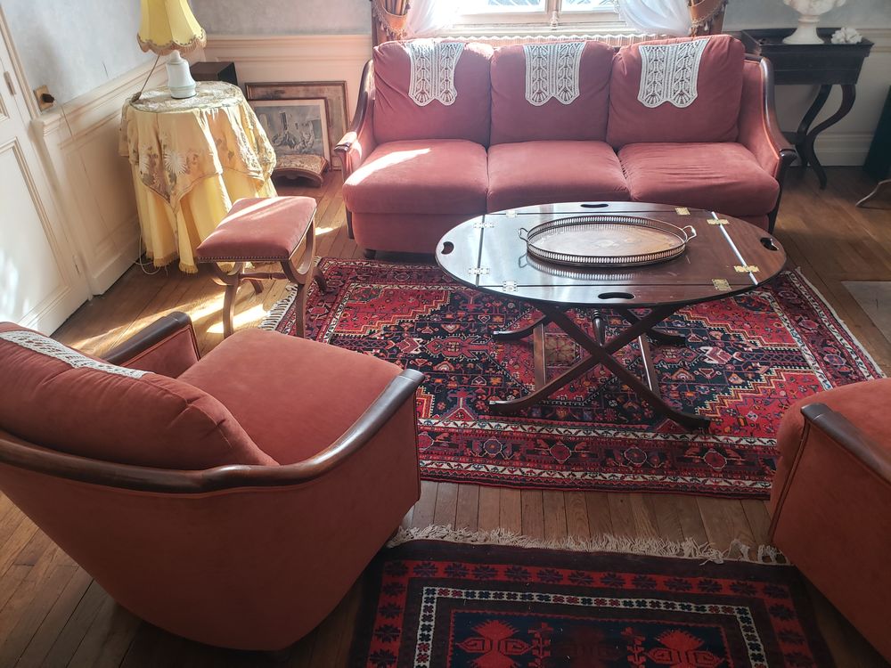 canap&eacute; et fauteuils de salon Meubles