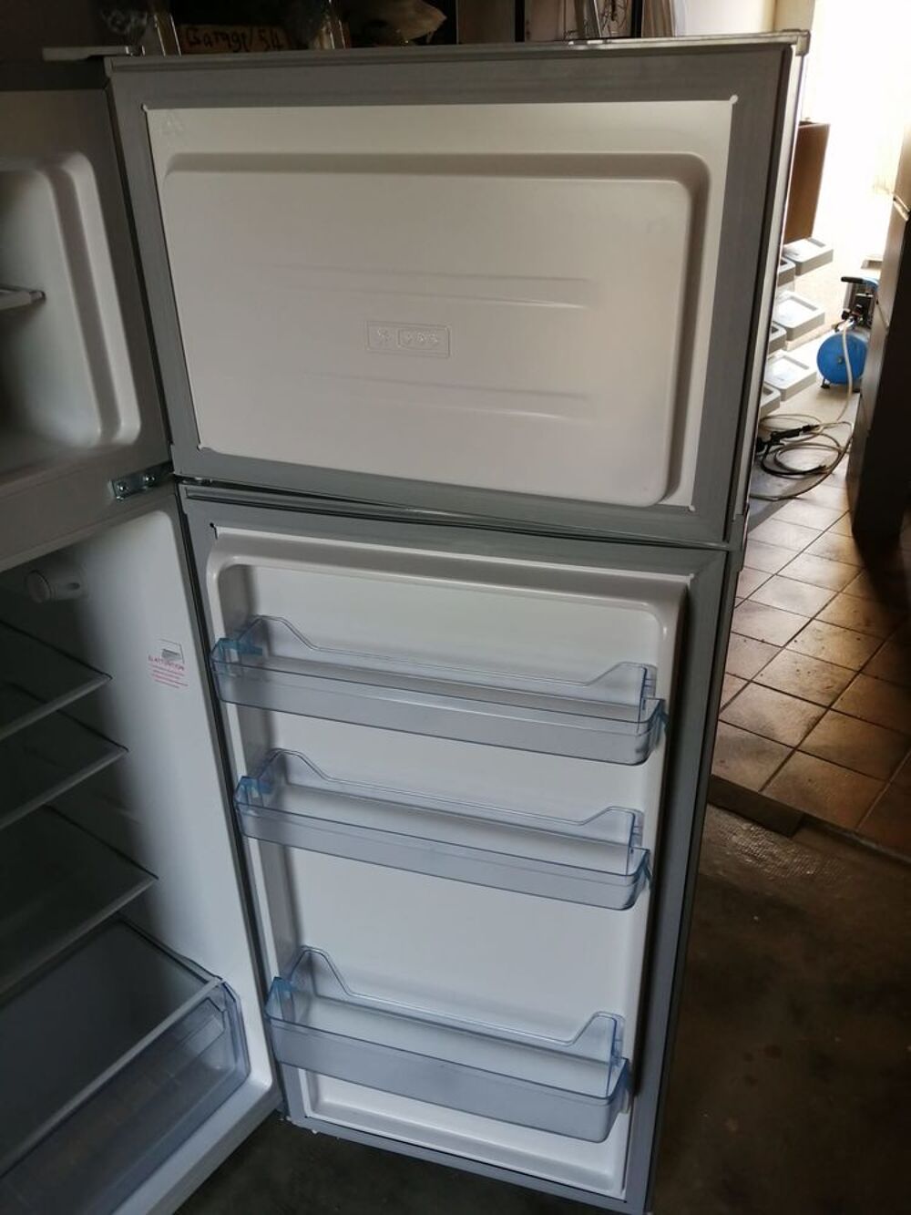 R&eacute;frig&eacute;rateur cong&eacute;lateur Electroménager