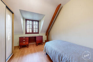  Maison � vendre 5 pi�ces 135 m� St marc sur mer