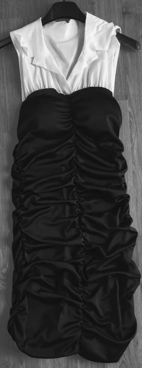Robe noire haut blanc 5 Tr�laz� (49)