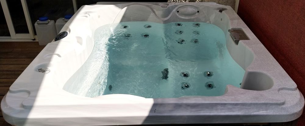 Spa Jacuzzi J-215 Sports