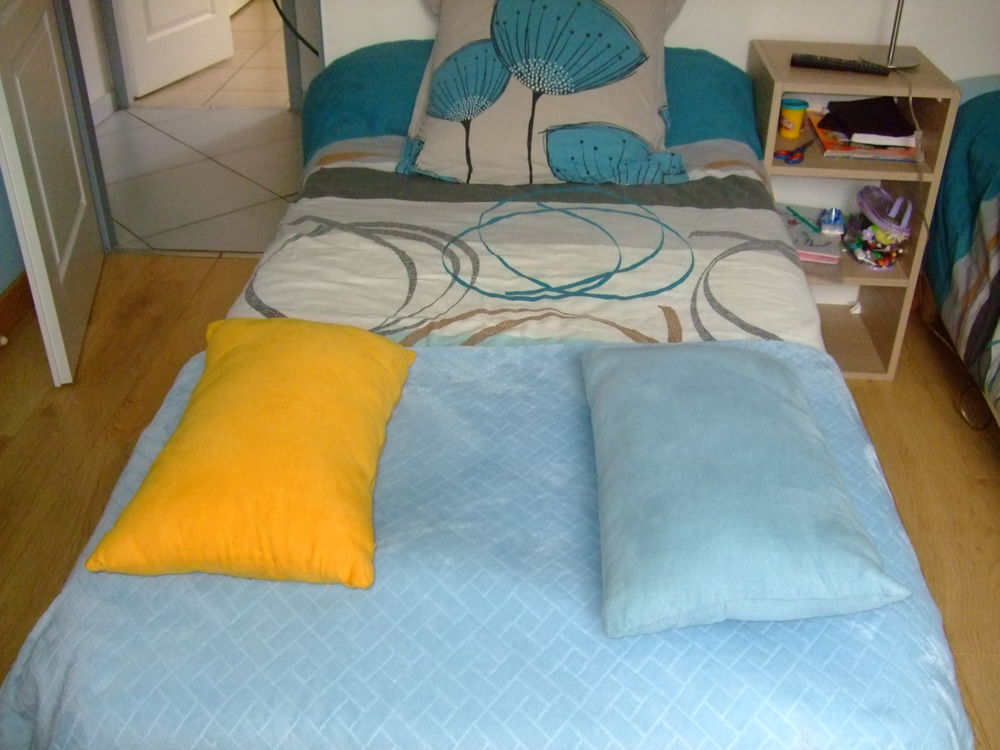 lits individuels Meubles