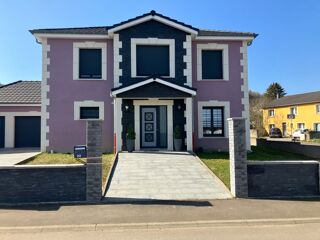  Maison  vendre 8 pices 175 m